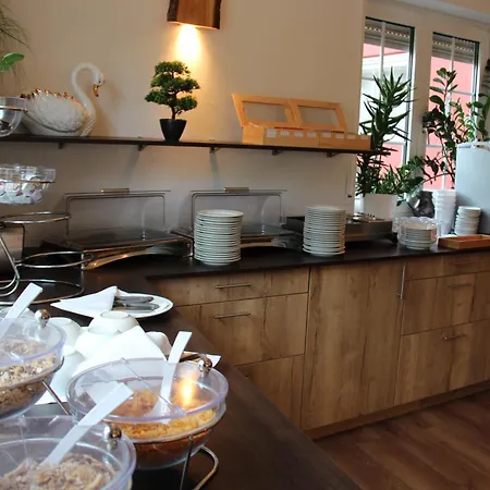 Restaurant Adria Kroatien Szálloda 3*