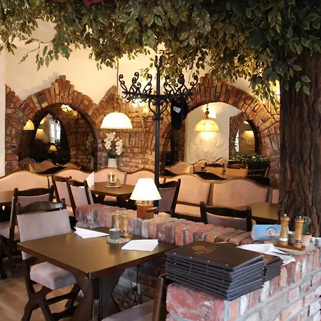 Szálloda Restaurant Adria Kroatien 3*